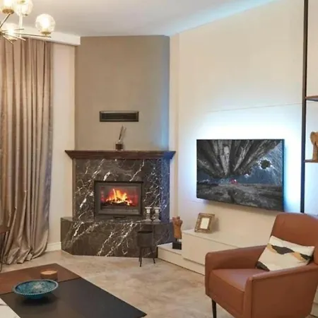 Manolya Villalari Villa